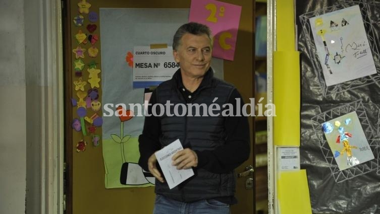 Macri votó al mediodía. (Foto: Clarín)