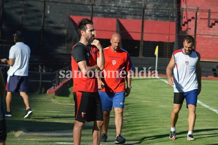 Domínguez busca el equipo para cortar la mala racha. (Foto: Prensa Colón)
