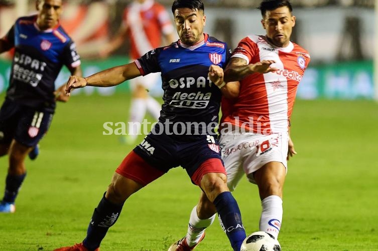 Unión perdió 3-1 en La Paternal.