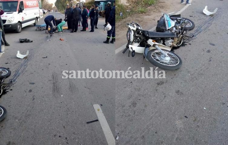 La moto colisionó contra una camioneta. (Foto: Facebook)