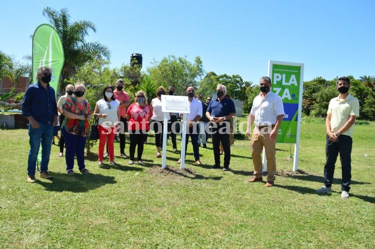 La comuna de Sauce Viejo inauguró la plaza 