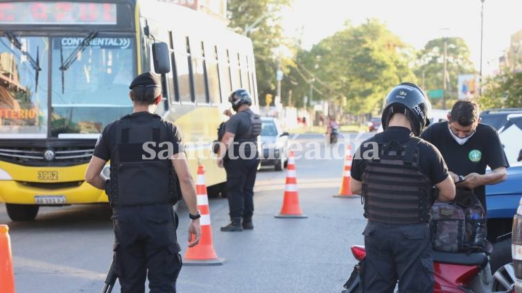 La Unidad Regional I de Policía desplegó efectivos y móviles junto a las Fuerzas Federales.
