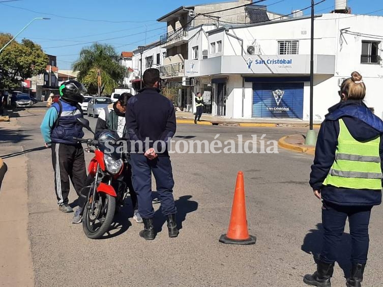 632 motos retenidas en Santa Fe y Santo Tomé en los últimos 45 días