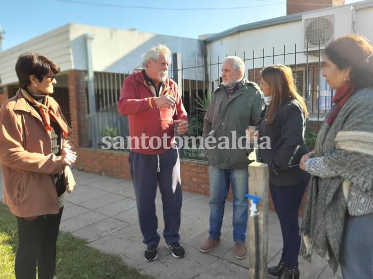 Daniela Qüesta inauguró el primer tramo de la ampliación de la red de agua potable en Adelina Este