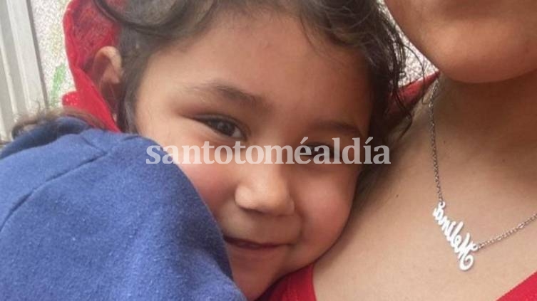 Murió Candelaria, la nena alcanzada por una bala perdida en Rosario