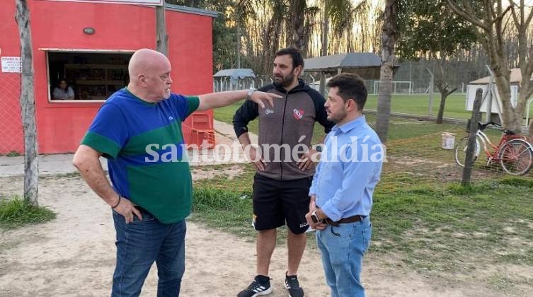 Castelló recorrió obras en el club Independiente de Santo Tomé