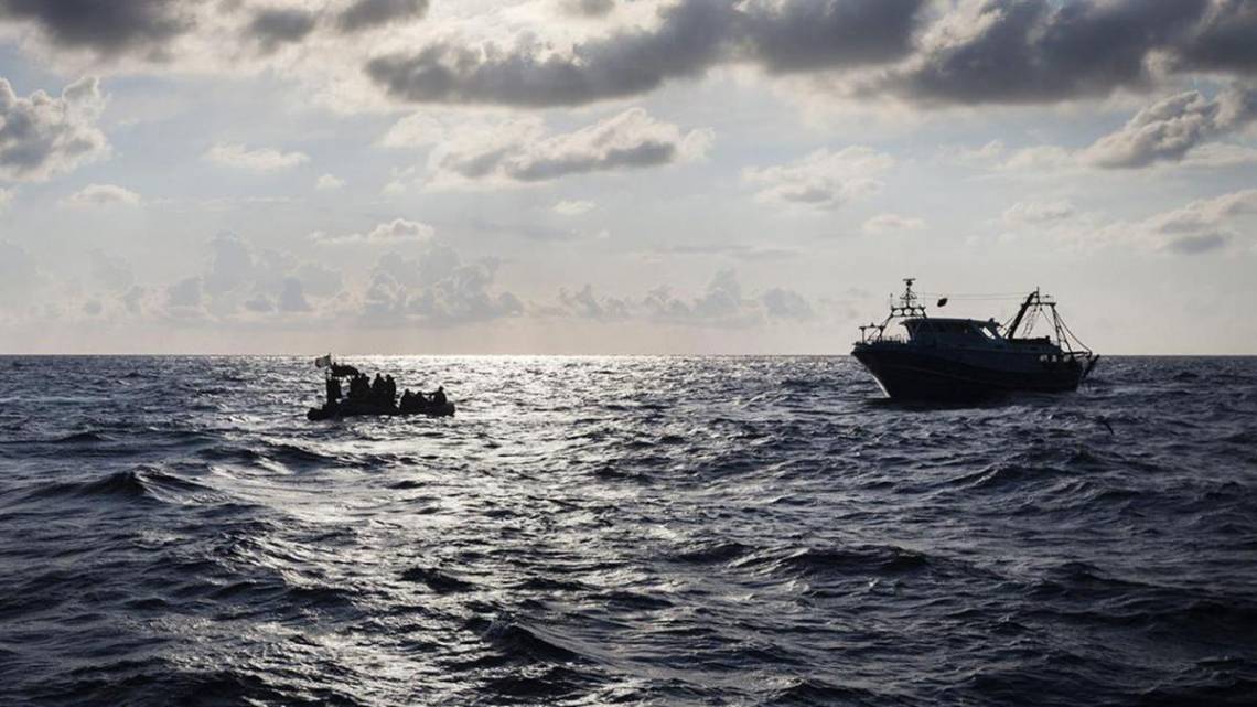 Al menos 40 personas desaparecidas por un naufragio en Nigeria