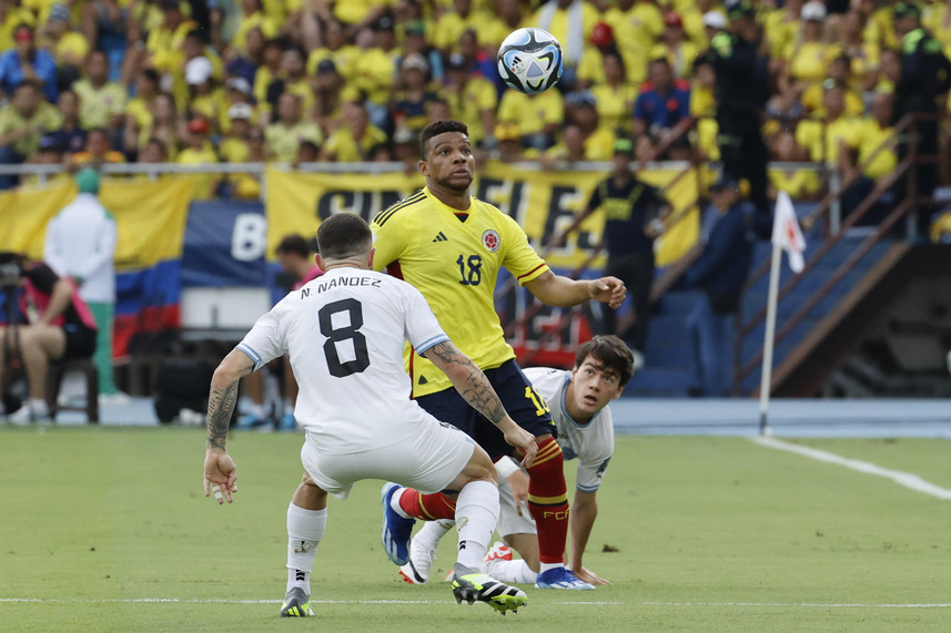Uruguay y Colombia igualaron en un polémico partido por un penal no sancionado