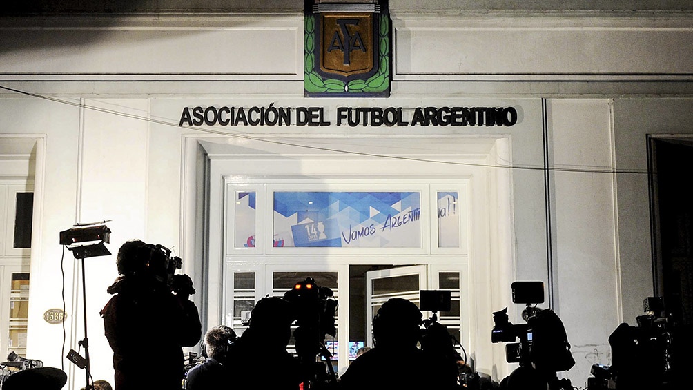 Polémica: AFA dispuso la eliminación del tercer descenso en la Primera Nacional