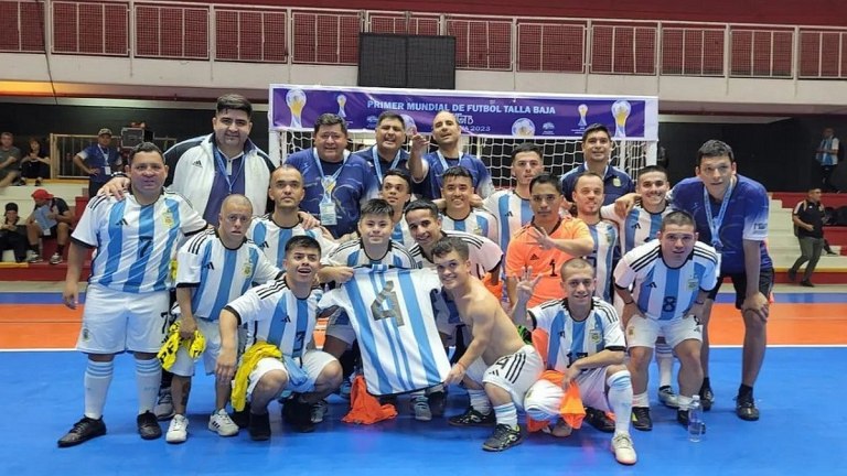 La organización del Mundial de Talla Baja confirmó que el seleccionado argentino masculino se adjudicó el título.