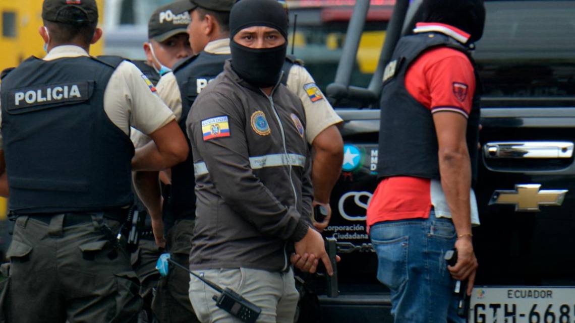 El presidente de Ecuador ordenó movilizar las Fuerzas Armadas para 