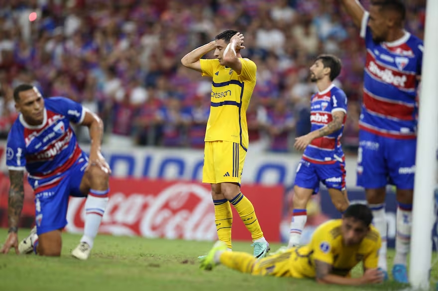 Boca perdió contra Fortaleza y, sin quererlo, mostró que hay demasiada diferencia entre sus titulares y sus suplentes. (Foto: Marlon Costa)