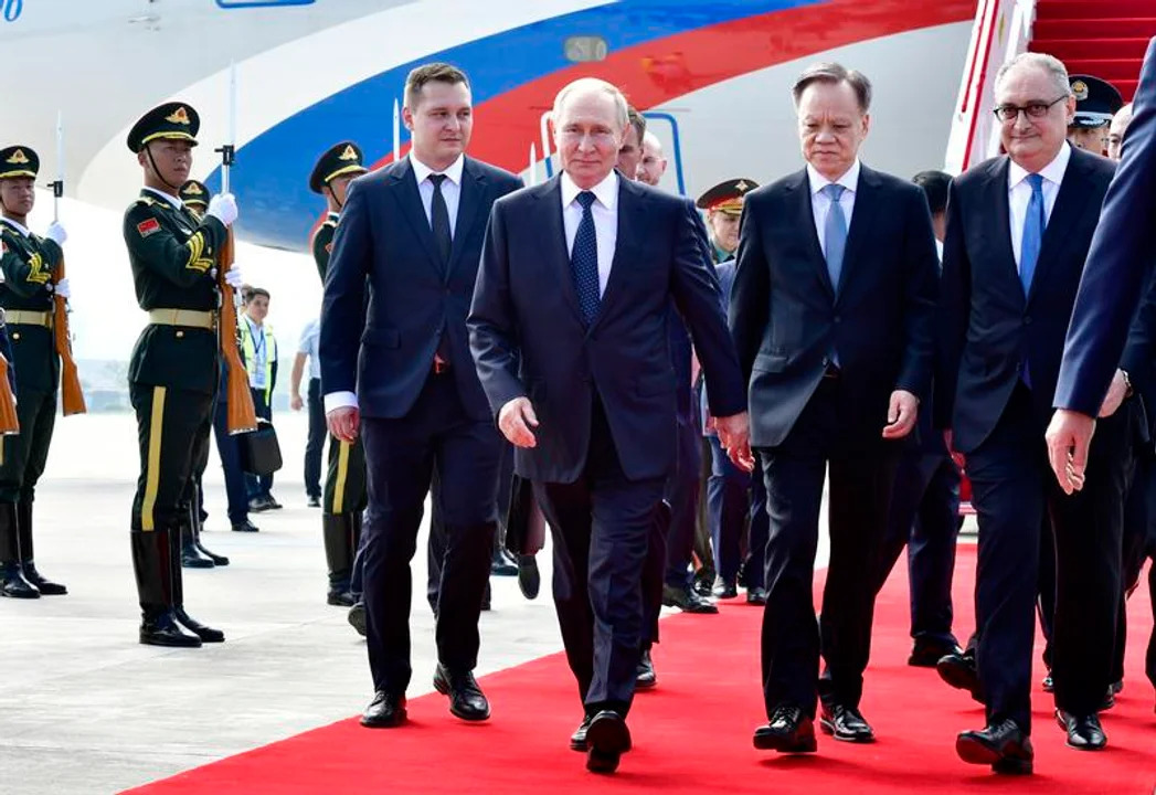 Rusia y China comenzarán a trabajar juntas por la prosperidad, afirma Putin