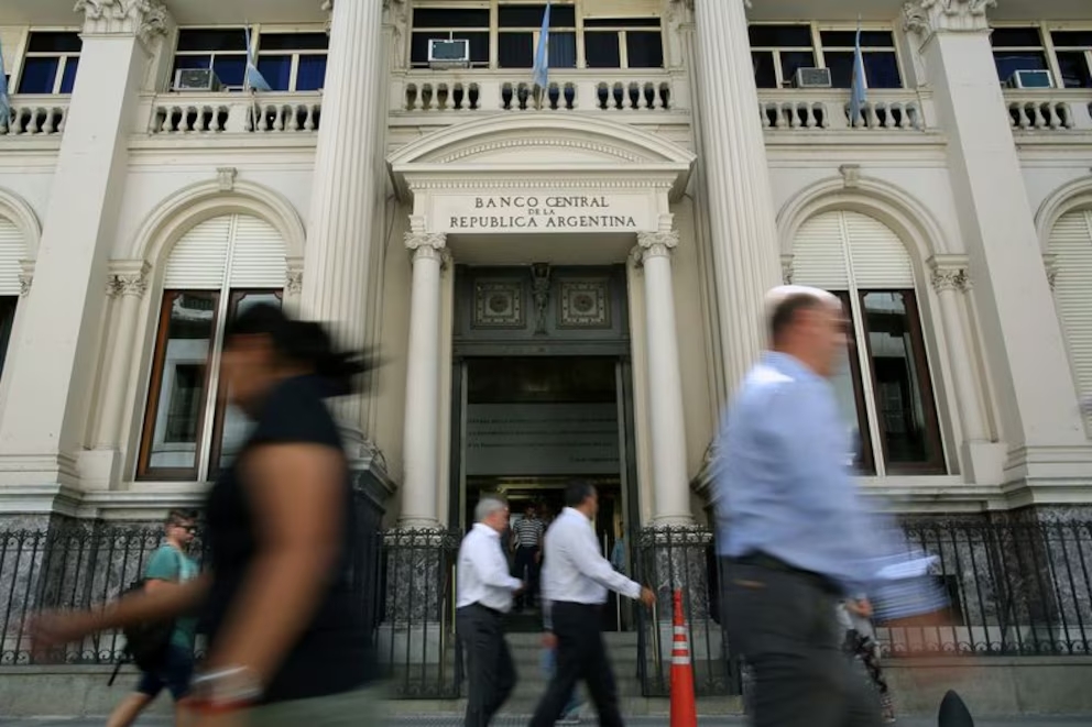 El Banco Central realizó la mayor compra de dólares del año, con más de $450 millones