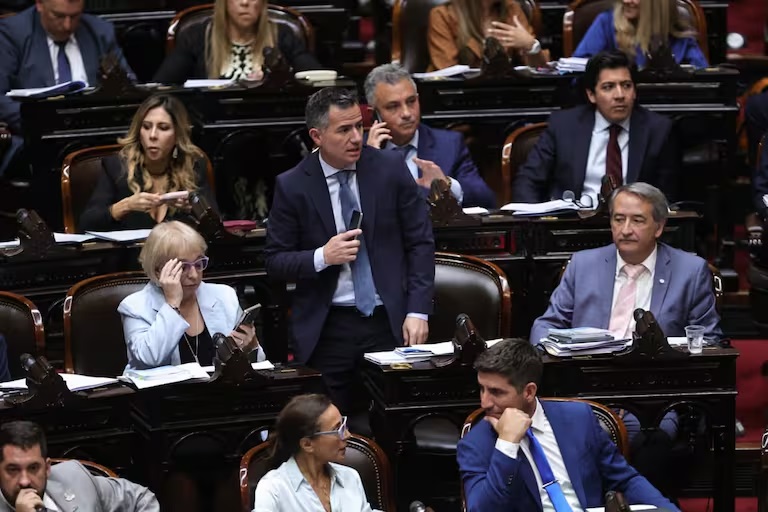 Entre internas y fallos adversos, el Gobierno reimpulsa su proyecto de financiamiento universitario