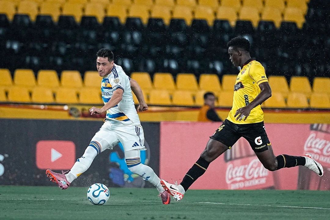 Boca desaprovechó sus oportunidades y perdió un partido clave en Guayaquil