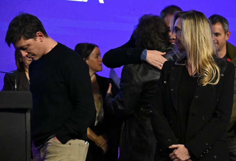 Crece la tensión en el Gobierno tras un fin de semana marcado por la interna oficialista