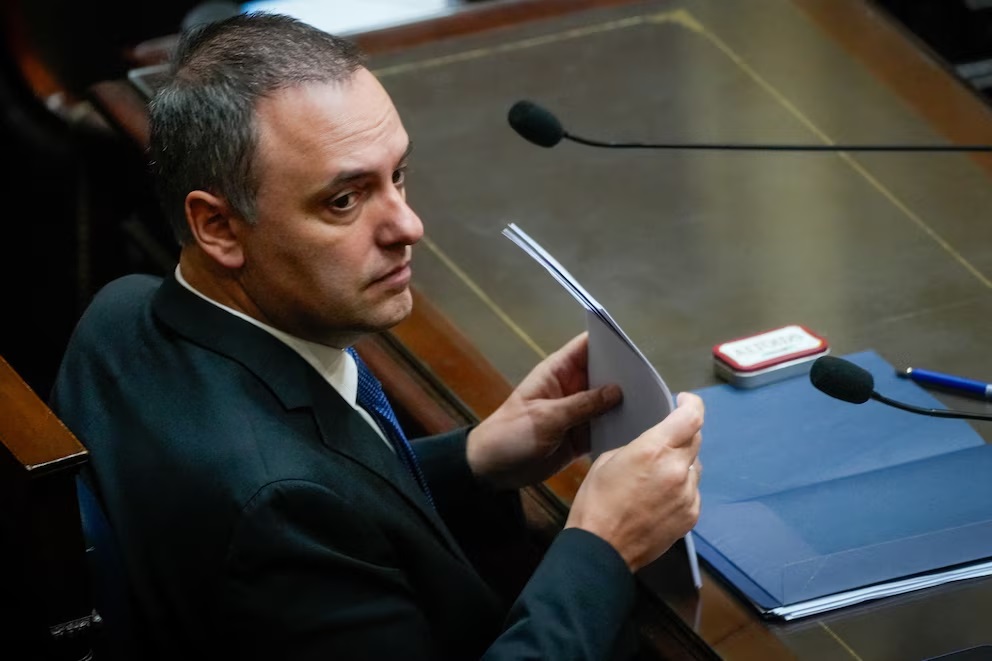 Diputados sesionará para definir si avanza con medidas contra Manuel Adorni