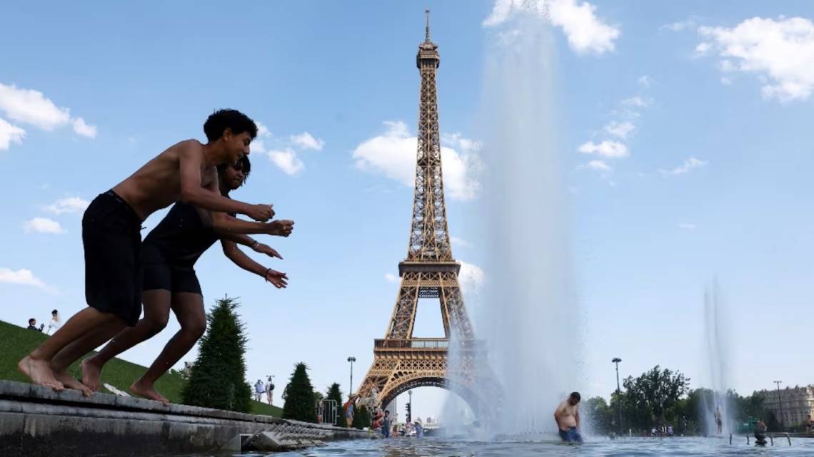 Preocupación por la ola de calor en Francia: al menos 40 personas murieron ahogadas en la última semana