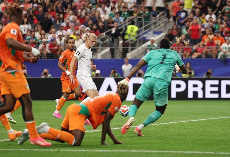 Haaland apareció sobre el final, Noruega venció a Costa de Marfil y avanzó a octavos