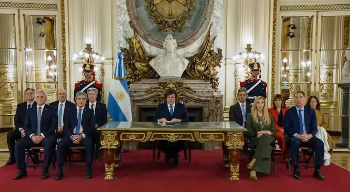 Milei anunció una reforma del Banco Central y un 