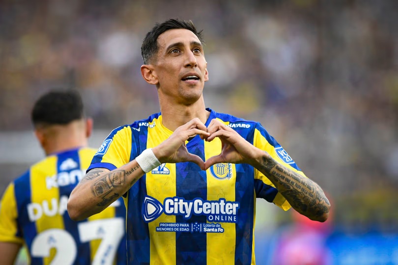 Rosario Central quedó eliminado de la Copa Libertadores y Di María puso en duda su futuro