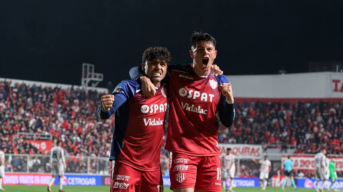 Unión reaccionó, dio vuelta un partidazo ante Instituto y sumó su tercer triunfo consecutivo
