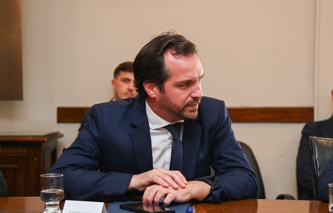 Weiss Ackerley, sobre las críticas por la deuda con ASSA: “No falta nada, ni 5 centavos”