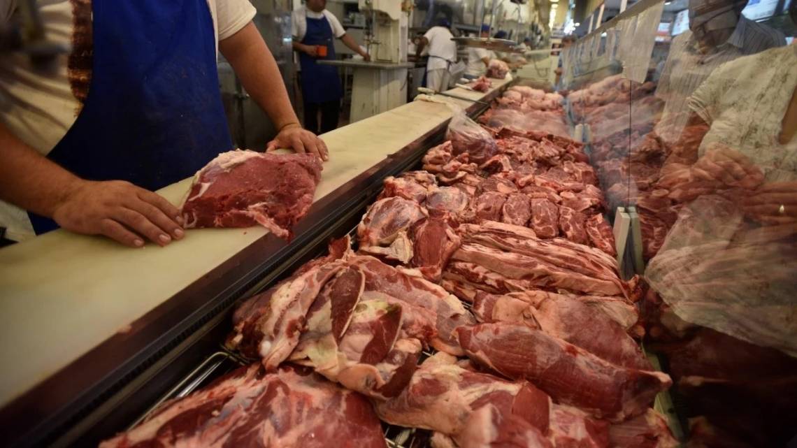 El consumo de carne vacuna cayó 9,5% y los argentinos comen casi 5 kilos menos por año