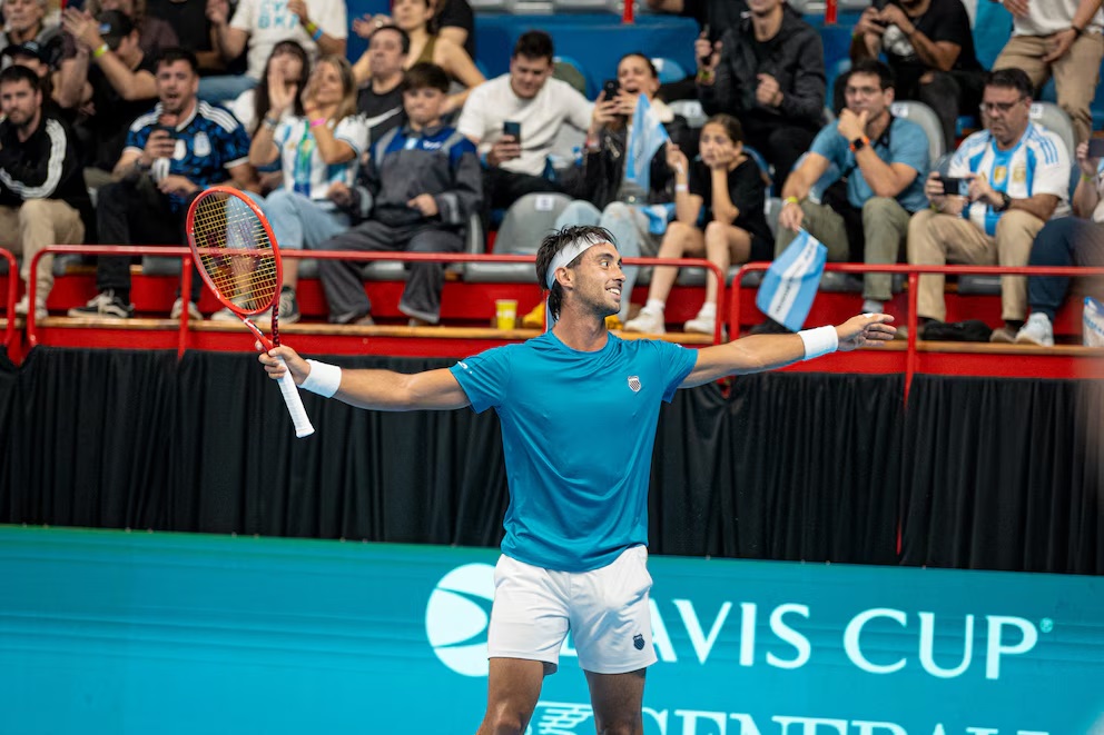 Copa Davis: Argentina ganó los dos singles y quedó a un paso de cerrar la serie ante Turquía
