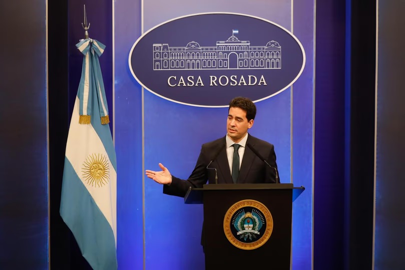 Ravier defendió la derogación de la Ley de Tierras: “No afecta la soberanía territorial”