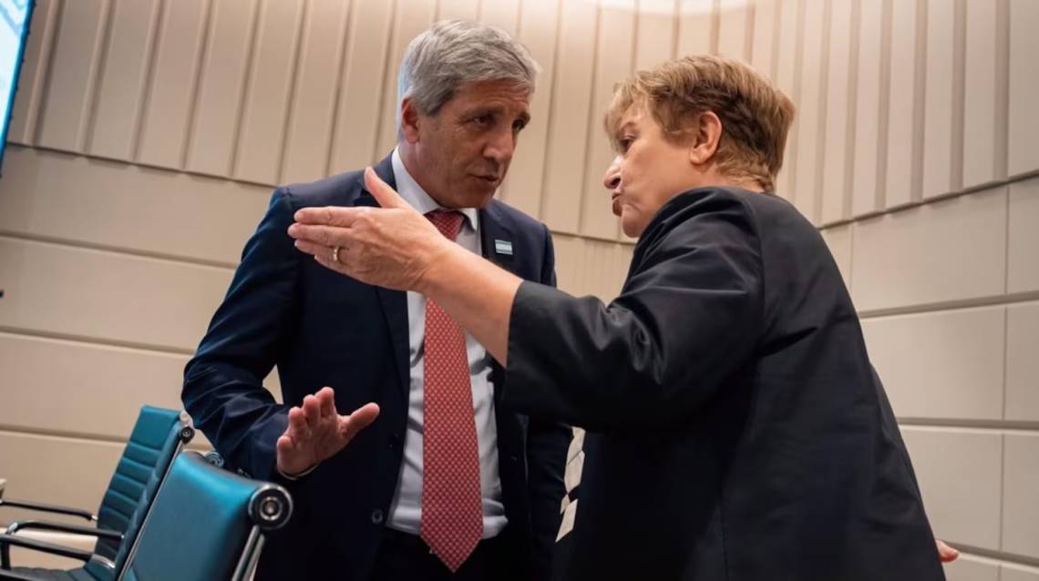 Más financiamiento, inversiones y acumulación de reservas: las medidas acordadas entre Argentina y el FMI