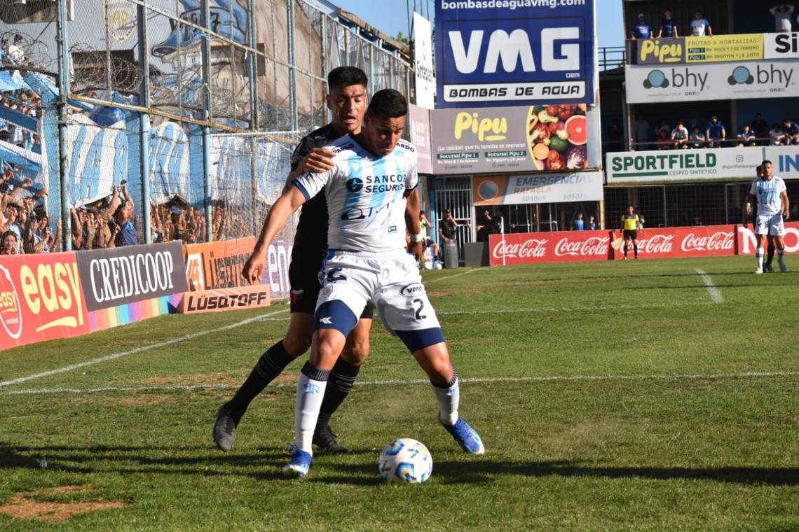 En otro pobre partido, Colón empató 0 a 0 con Atlético Rafaela