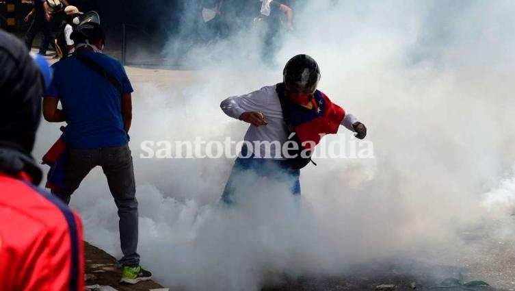 Venezuela: Un joven murió de un disparo en protestas antichavistas