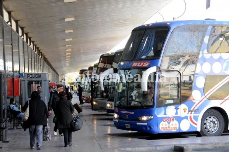 La provincia habilitó el transporte de pasajeros de jurisdicción nacional y provincial