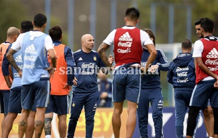 La Selección entrenó este domingo antes de viajar a Ecuador.