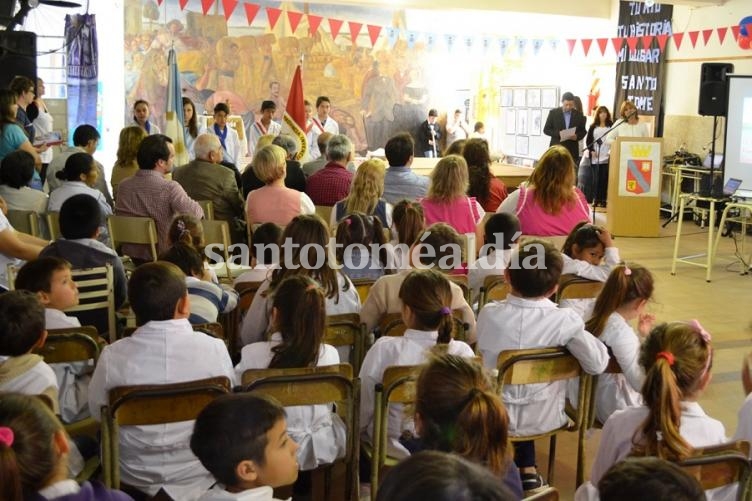 El acto por el 12 de Septiembre se realizará en la Escuela Simón de Iriondo.