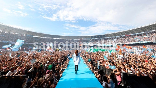 Una multitud acompañó a Cristina en el acto de Unidad Ciudadana (Foto: Infobae)