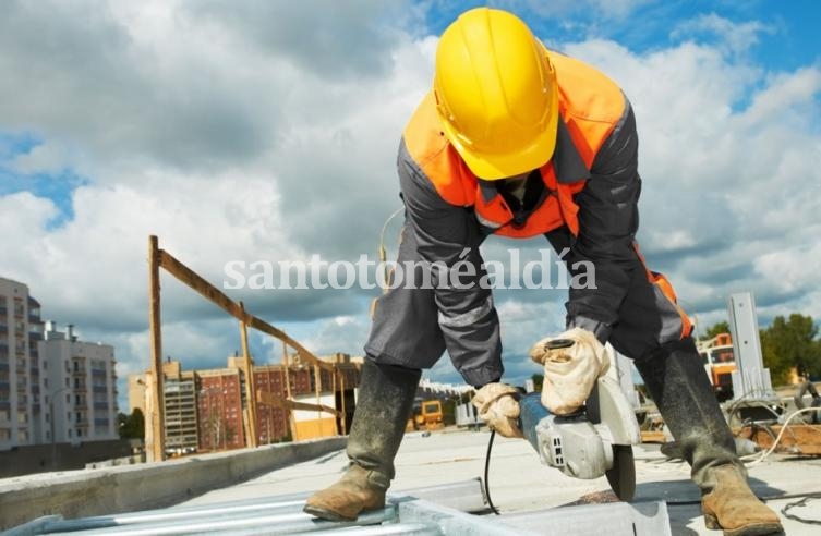 La provincia autoriza las obras privadas que ocupen más de 30 trabajadores de la construcción
