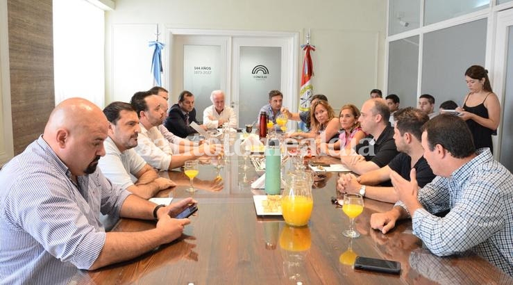 Concejales de la capital provincial se reunieron con representantes de Casino Santa Fe