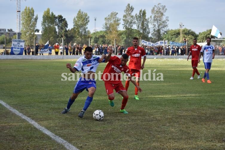 Liga Santafesina: sábado clásico con Atenas-Independiente