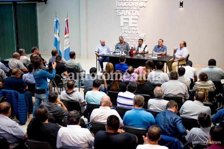 FESTRAM impulsa la regularización de trabajadores de Municipios y Comunas. (Foto de archivo)