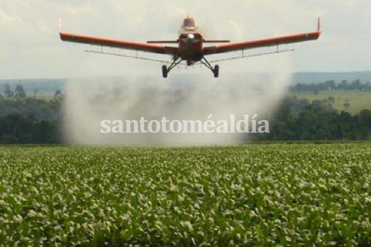 Palo Oliver presentó un proyecto para desalentar el uso de fitosanitarios.