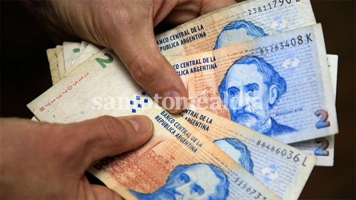 Los billetes de 2 pesos podrán ser canjeados por monedas en cualquier sucursal bancaria del país, antes del 31 de mayo.
