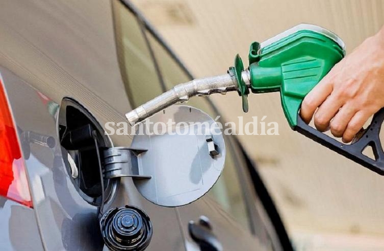 Durante 2019 los combustibles subieron sus precios diez veces (Foto: Archivo)
