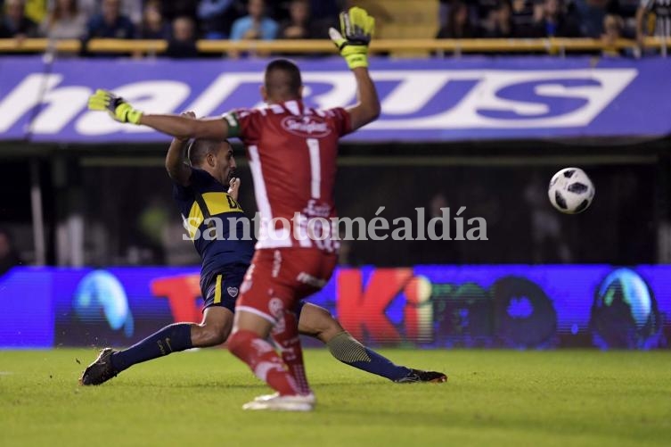 Unión lo perdió en el tramo final: 0-2 ante Boca