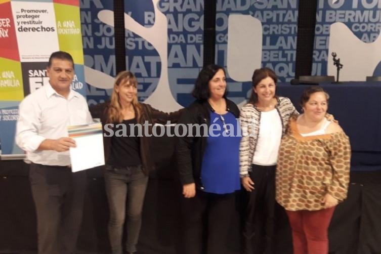 Sauce Viejo firmó un convenio con la provincia para la protección de sectores vulnerables