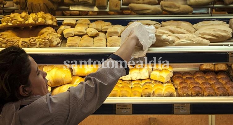Advierten que por suba de la harina el precio del pan podría superar los $ 80