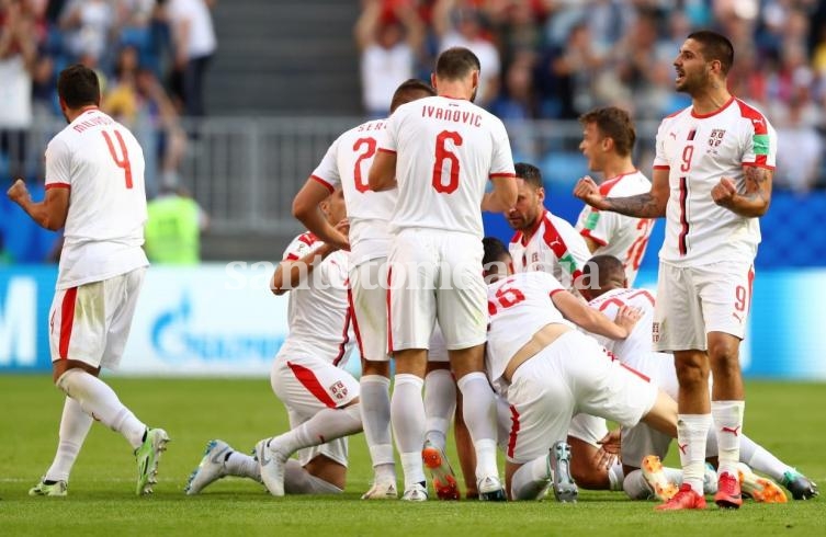 Serbia derrotó 1-0 a Costa Rica.