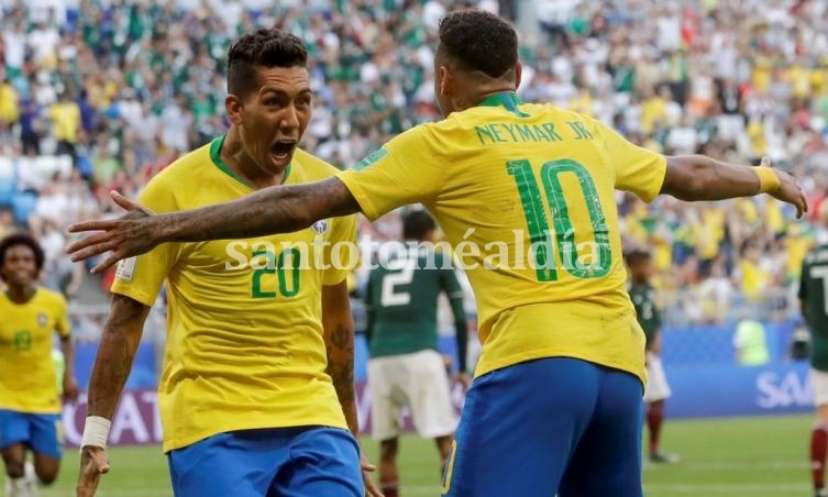 Brasil le ganó a México 2-0 en los octavos de final.